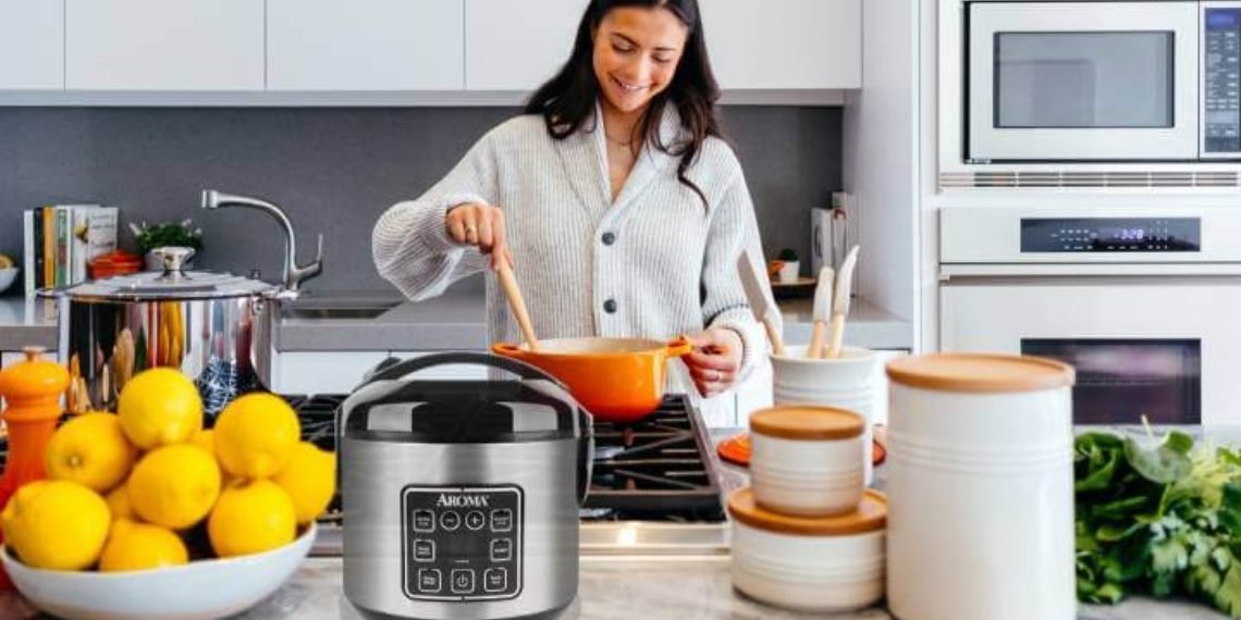 https://www.iknowkitchen.com/wp-content/uploads/2022/09/Best-Sushi-Rice-Cooker-1140x570.jpg